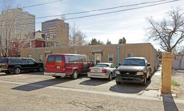 709 Roma Ave NW in Albuquerque, NM - Foto de edificio - Building Photo