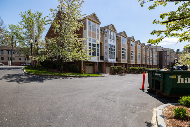 Powder Mill Square in Andover, MA - Building Photo - Building Photo