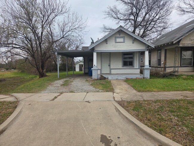 property at 510 N Central Ave