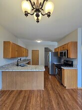 5006 Syracuse Ct in Plainfield, IL - Building Photo - Building Photo