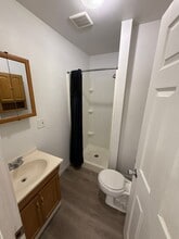 127 Mortimer St in Klamath Falls, OR - Building Photo - Building Photo