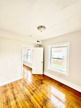 1237 N Karlov Ave in Chicago, IL - Building Photo - Building Photo