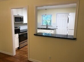 107 Strode Cir in Clemson, SC - Foto de edificio - Building Photo