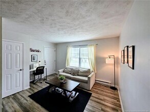 812 Pilot Ave in Fayetteville, NC - Building Photo - Building Photo