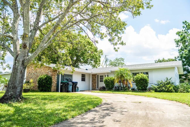 912 Plato Ave in Orlando, FL - Building Photo - Building Photo