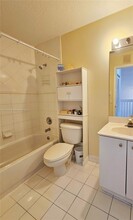 5719 NW 114th Ct, Unit 107 in Doral, FL - Building Photo - Building Photo