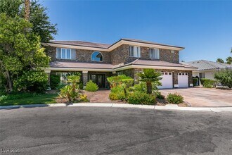 2131 Alexa Breanne Ct in Las Vegas, NV - Building Photo - Building Photo