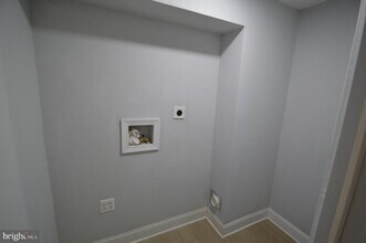 322 Jones Ave in Burlington, NJ - Building Photo - Building Photo