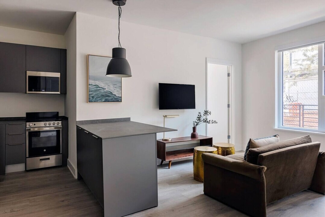 1324 North Capitol St NE in Washington, DC - Building Photo