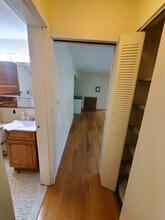 83 Trowbridge St, Unit 22-77 in Cambridge, MA - Building Photo - Building Photo