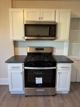 104 Baughman Ave in Jeannette, PA - Building Photo - Building Photo