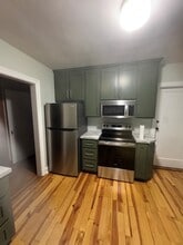 922 Jefferson St in Jefferson City, MO - Building Photo - Building Photo