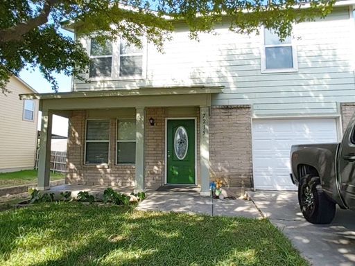7215 Magnolia Bluff in San Antonio, TX - Building Photo
