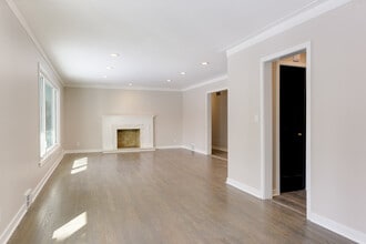 1943 Regent Ave N in Golden Valley, MN - Building Photo - Building Photo