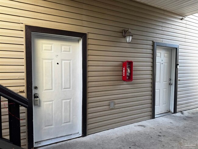 7071 Lake Joanne Dr in Pensacola, FL - Foto de edificio - Building Photo