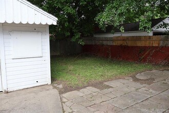 5559 Bluehill St in Detroit, MI - Building Photo - Building Photo