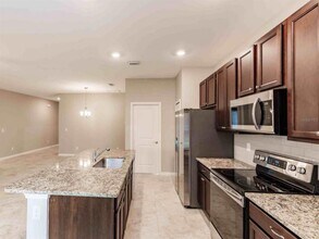 3508 Eagle Pass St in North Port, FL - Building Photo - Building Photo