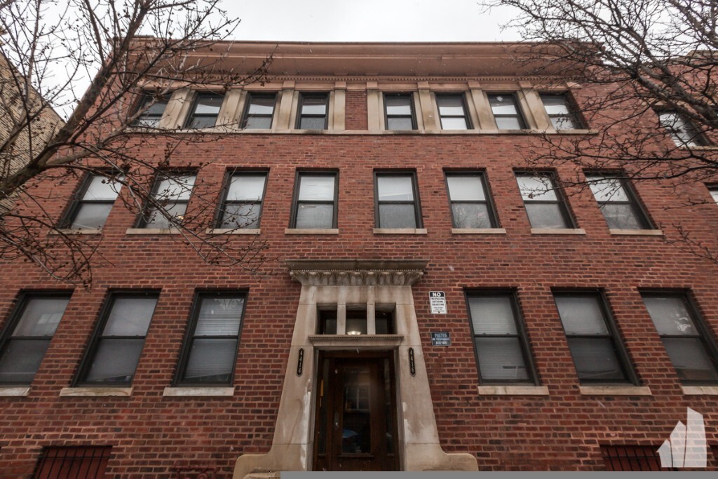 4408 N Hazel St, Unit 1 in Chicago, IL - Building Photo