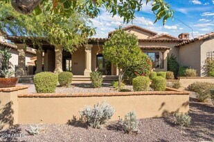 10074 E Flathorn Dr in Scottsdale, AZ - Building Photo