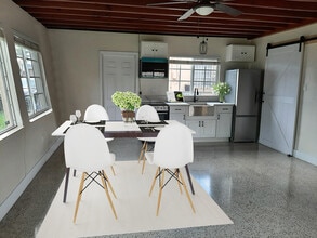 3030 SW 27th St, Unit Back in Miami, FL - Building Photo - Building Photo