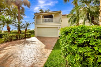 3516 Harbor Cir in Delray Beach, FL - Building Photo - Building Photo