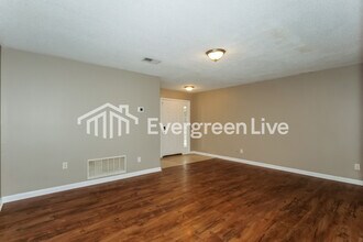 4599 Addington Dr in Memphis, TN - Building Photo - Building Photo