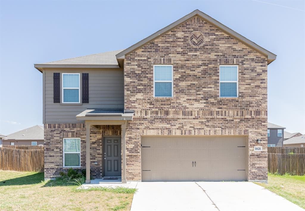 18628 Quiet Range Dr in Elgin, TX - Building Photo