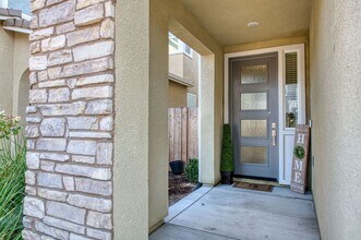 3764 Highpark Way in Clovis, CA - Building Photo - Building Photo