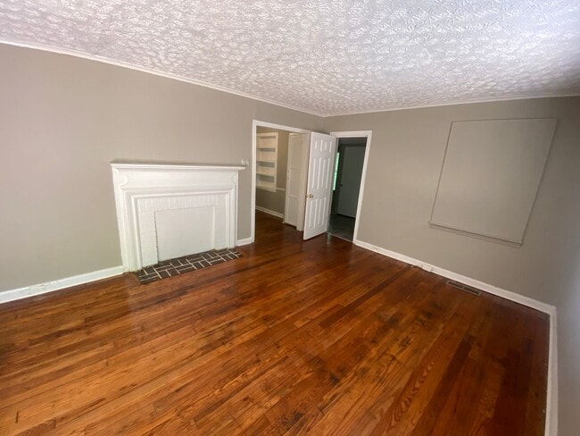 31 Cantrell Dr in Columbus, GA - Building Photo - Building Photo