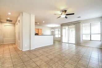 3322 N 126th Dr in Avondale, AZ - Building Photo - Building Photo