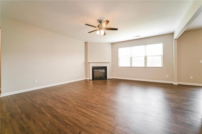 613 Yazzie Pl in Atlanta, GA - Building Photo - Building Photo