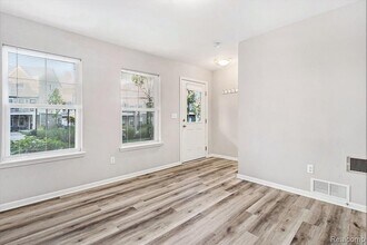 557 Anne Ave in Brighton, MI - Building Photo - Building Photo
