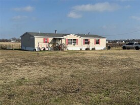 4696 Co Rd 2714 in Caddo Mills, TX - Building Photo