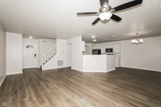 9125 Timpani Way in Indianapolis, IN - Building Photo - Building Photo