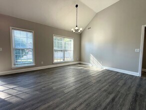 1003 Moss Creek Cir in Statesboro, GA - Building Photo - Building Photo