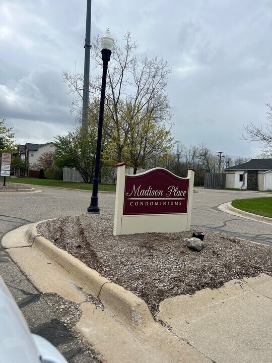 3087 Promenade Cir in Ann Arbor, MI - Building Photo