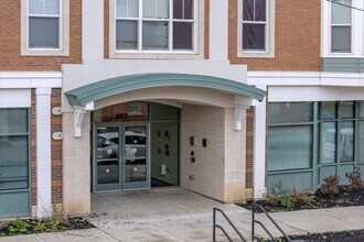 La Plaza de Virginia in Buffalo, NY - Building Photo - Building Photo