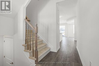 319 Cloyne Cres in Ottawa, ON - Building Photo - Building Photo
