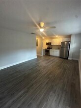 1613 Illinois St in Orlando, FL - Building Photo - Building Photo