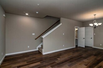 613 Wheatfield Dr in Venus, TX - Building Photo - Building Photo