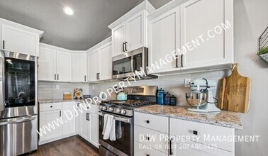 7528 W Itasco Dr in Boise, ID - Building Photo - Building Photo