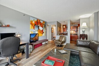 121 Washington Ave S in Minneapolis, MN - Building Photo - Building Photo