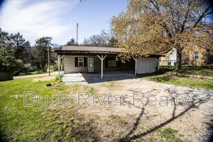 3518 Pulaski Hwy in Columbia, TN - Building Photo
