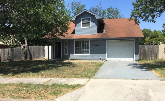 2107 Dickens Dr