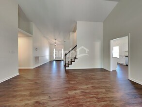 4702 Ridgefall Rd in Greensboro, NC - Building Photo - Building Photo