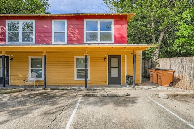 property at 1013 E 3rd St