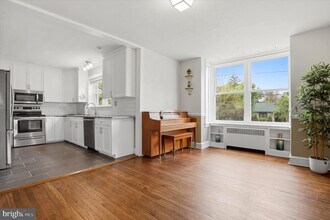 713 S Towamencin Ave in Lansdale, PA - Building Photo - Building Photo