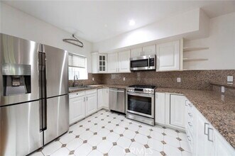 1615 Stoner Ave in Los Angeles, CA - Building Photo - Building Photo