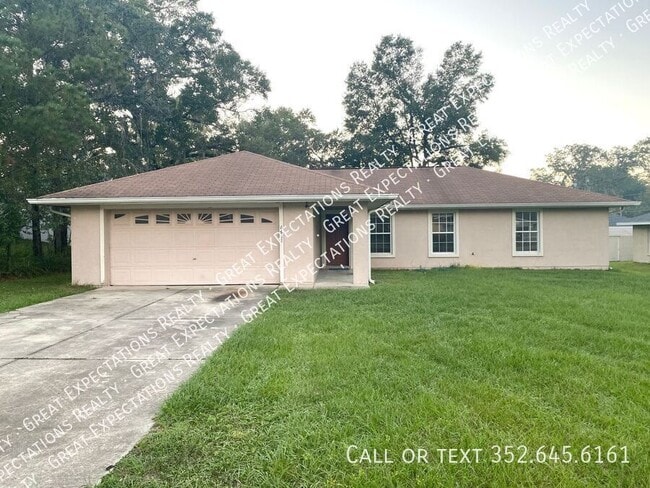 property at 6682 Hemlock Rd