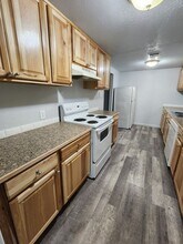 461 Lone Oak Ave in Eugene, OR - Building Photo - Building Photo